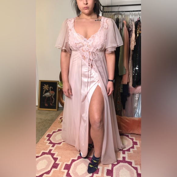 tj maxx | Intimates & Sleepwear | Vintage Tj Maxx Captiva Val Mode Two Piece Medium Pink